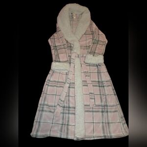 Secret Treasures Women's Pink Plaid Robe 2X (18-20W)